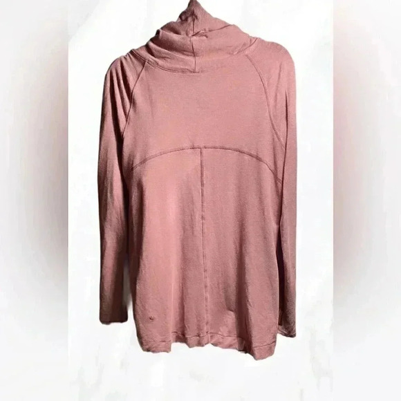 Lululemon "Coast Easy " long sleeve Heathered Misty Merlot long sleeve wrap 8 - Picture 4 of 4